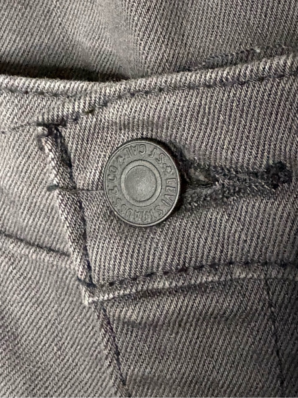 Levi's 511 Grey Slim Fit Men’s Jeans 36x30 EUC - Picture 4 of 9